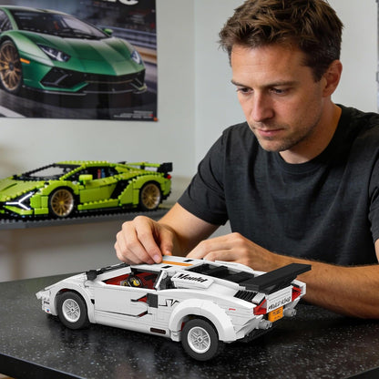 MOULD KING 10045 80S Italian Bull Coutach Sports Car Building Set